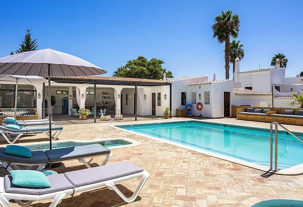 Amazing Carvoeiro Villa Villa Carvoeiro Grande 16 Bedrooms Private Pool Great For Large Groups Algarve Portugal