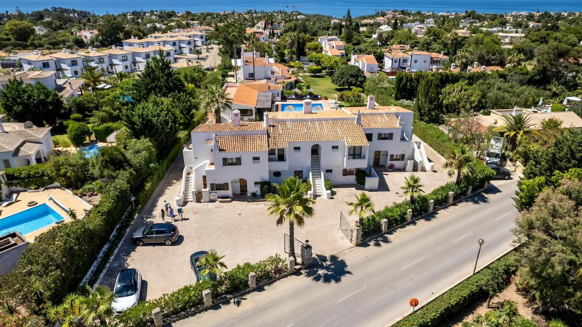 Amazing Carvoeiro Villa Villa Carvoeiro Grande 16 Bedrooms Private Pool Great For Large Groups Algarve 0*, Carvoeiro (Lagoa) Portugal