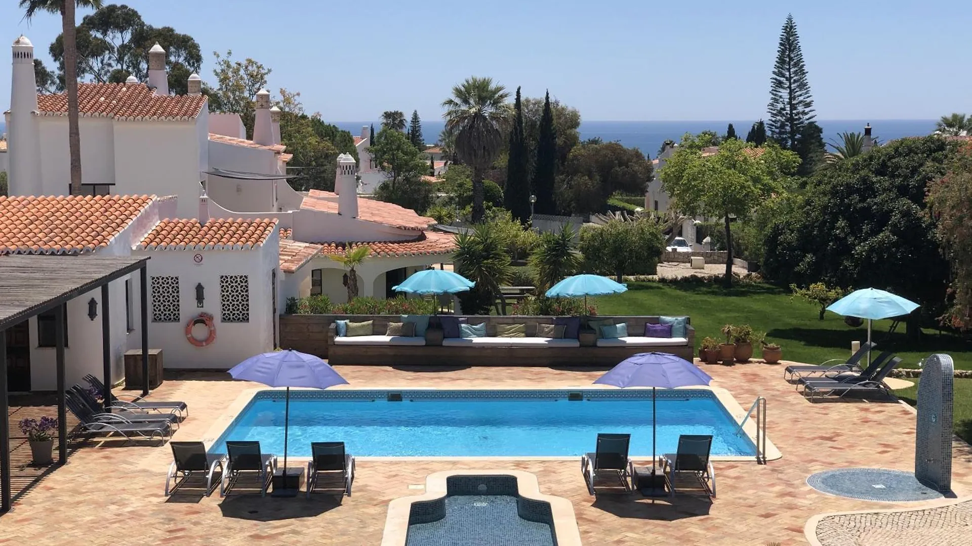 Amazing Carvoeiro Villa Villa Carvoeiro Grande 16 Bedrooms Private Pool Great For Large Groups Algarve