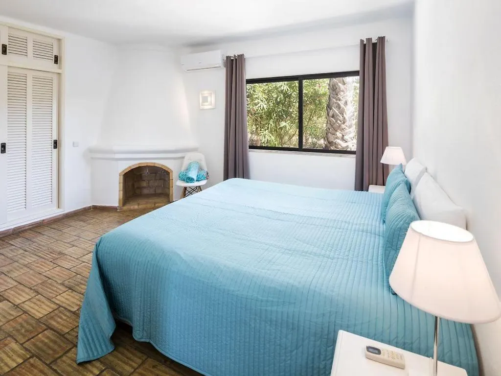Amazing Carvoeiro Villa Villa Carvoeiro Grande 16 Bedrooms Private Pool Great For Large Groups Algarve 0*, Carvoeiro (Lagoa)