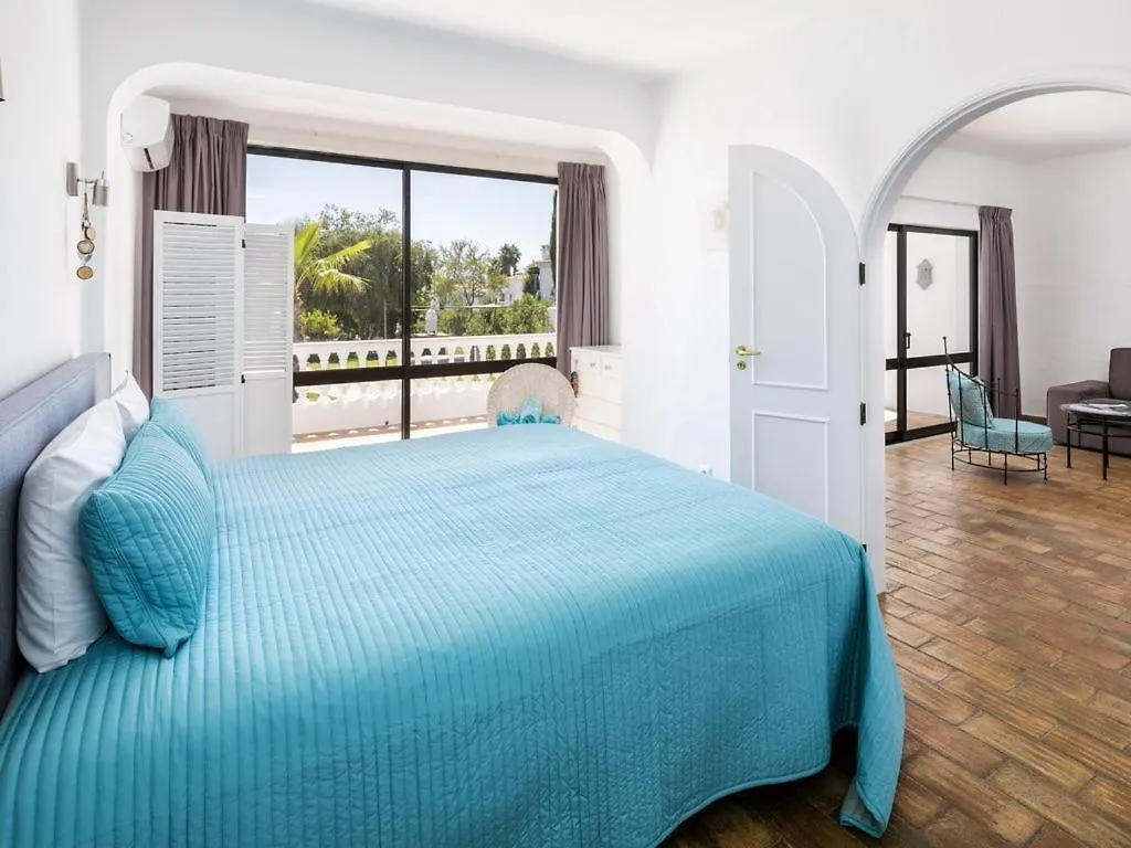 Amazing Carvoeiro Villa Villa Carvoeiro Grande 16 Bedrooms Private Pool Great For Large Groups Algarve
